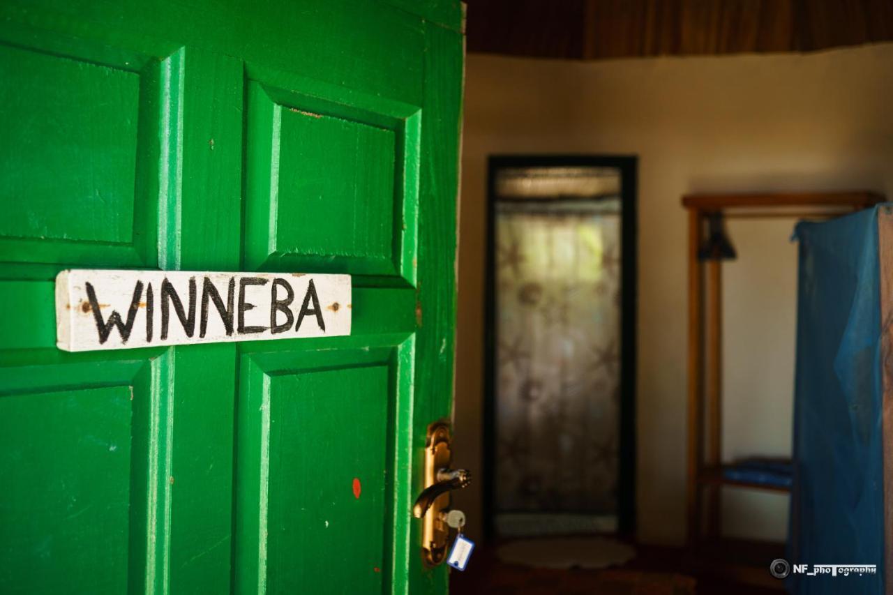 The Akwidaa Inn Exterior foto